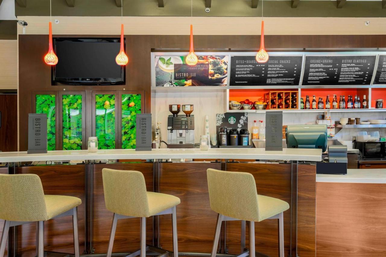 Courtyard By Marriott San Diego Del Mar/Solana Beach Exterior foto